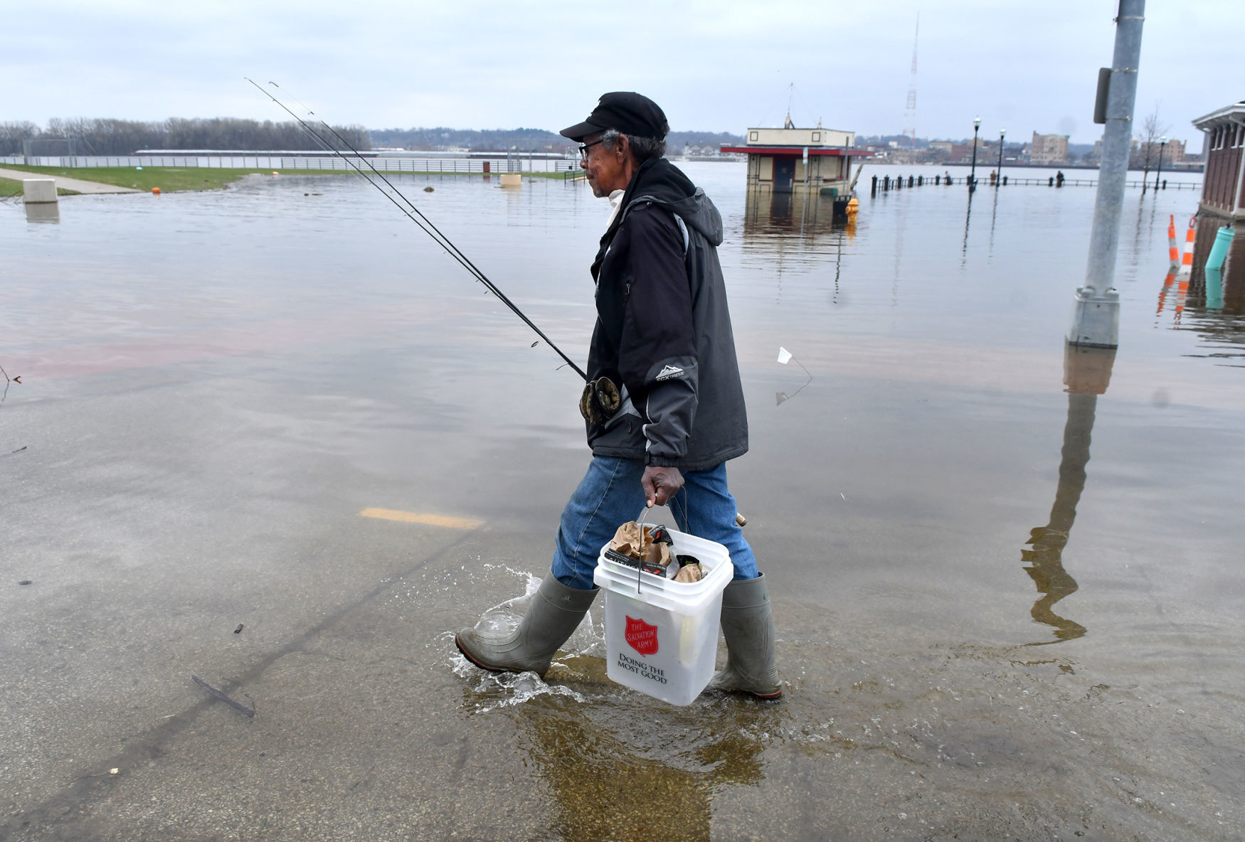040720-flood-features-gk-065